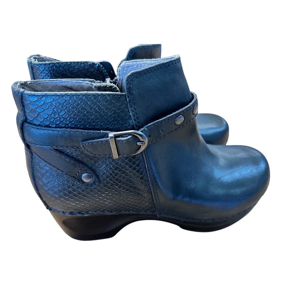 Sanita Sz‎ 36 Black Leather Embossed Ankle Boots Buckle